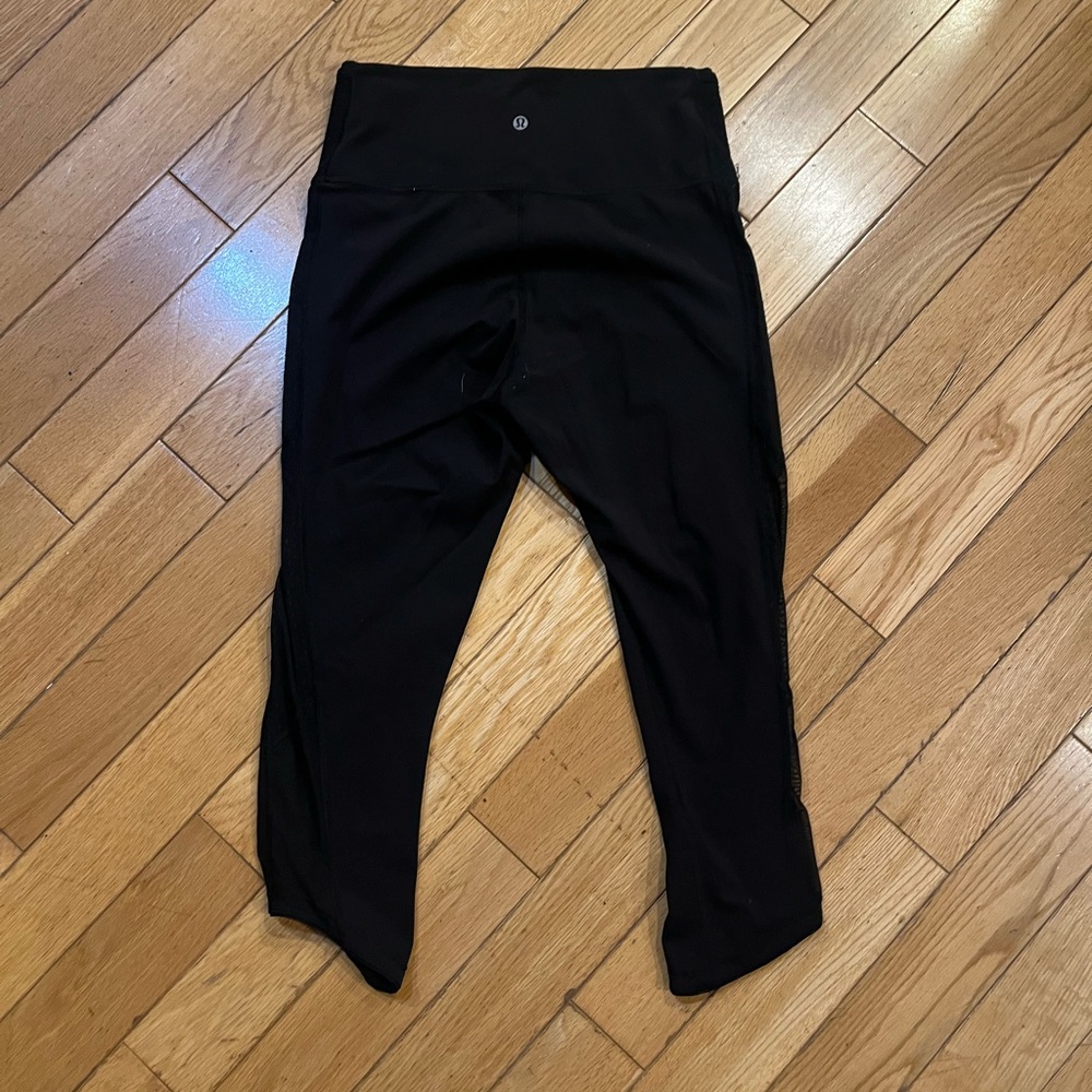 LULULEMMON CROPPED MESH LEGGINGS